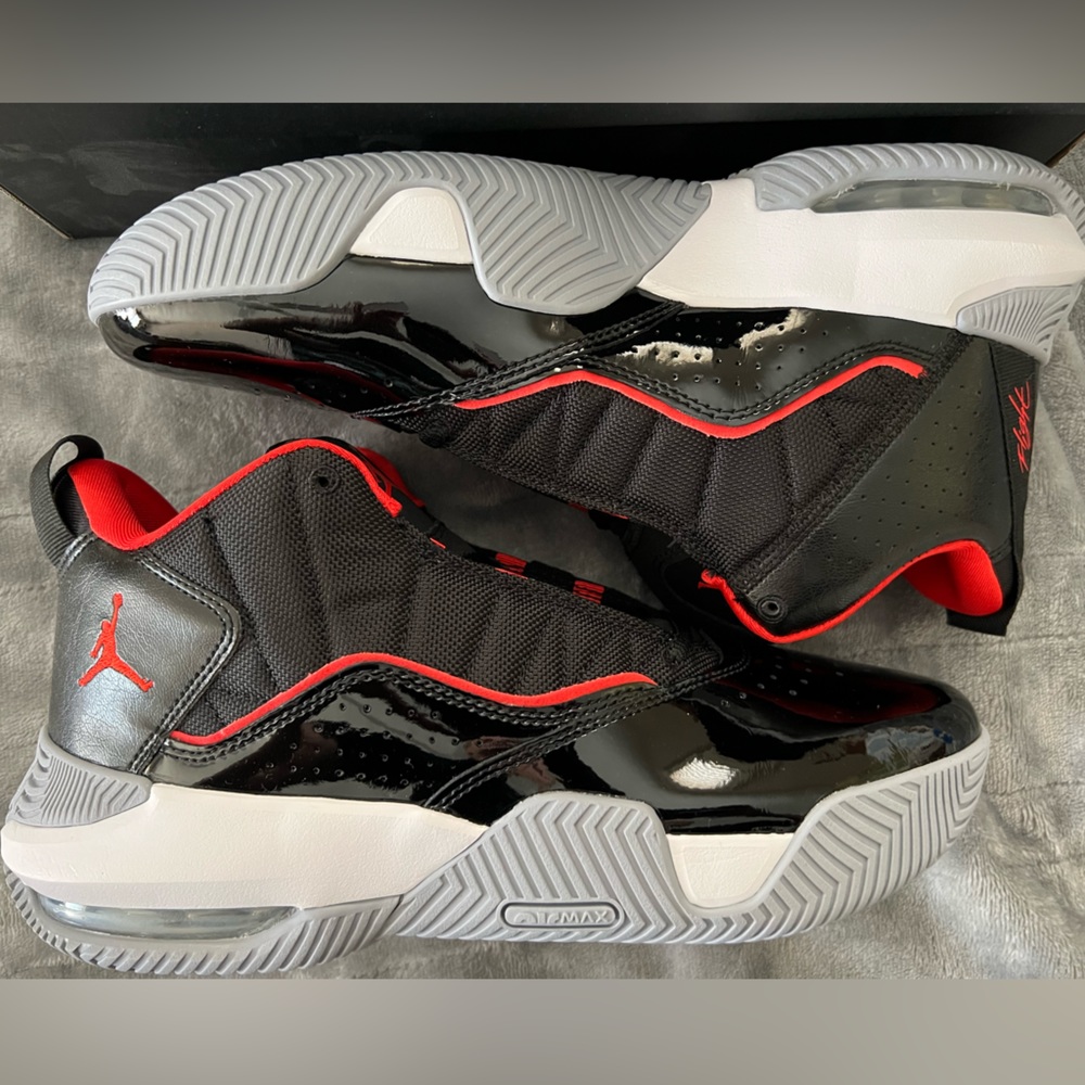 Jordan Stay Loyal